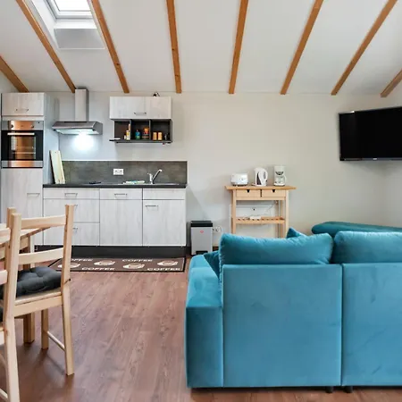 Familienurlaub Mit Pool, Casa de Férias Mittelndorf