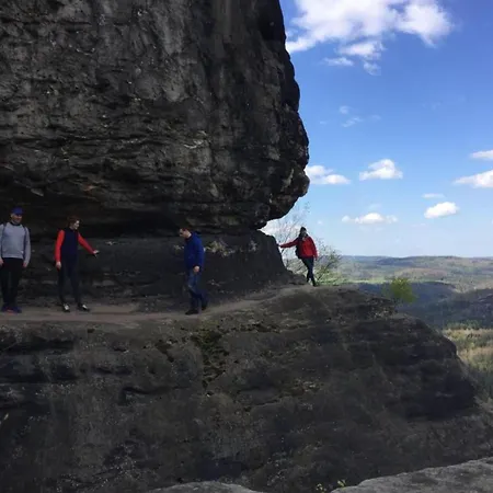 펜션 Familienurlaub Mit Pool, Mittelndorf