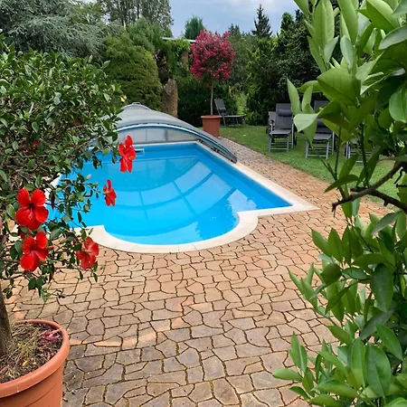 펜션 Familienurlaub Mit Pool,